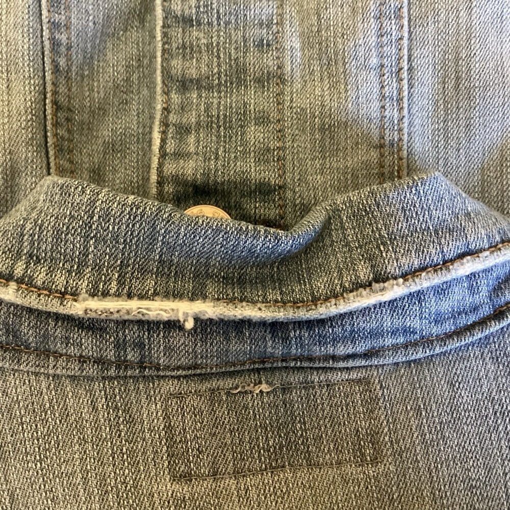 Route 66 Original Clothing Co Women’s Denim Distressed Jean Jacket. Size M - Picture 8 of 8